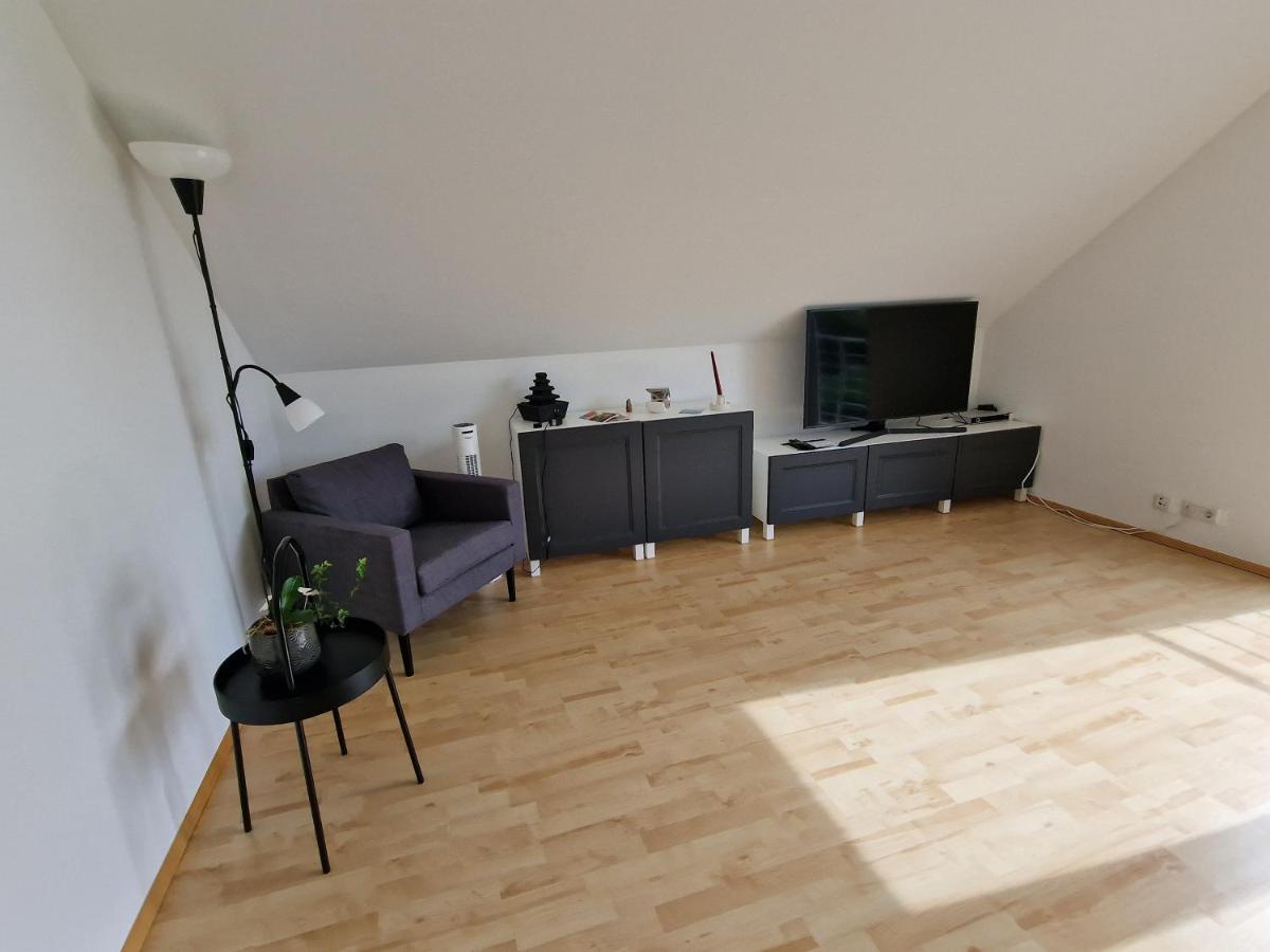Ferienwohnung Rosenbluete Neustadt an der Weinstrasse Luaran gambar