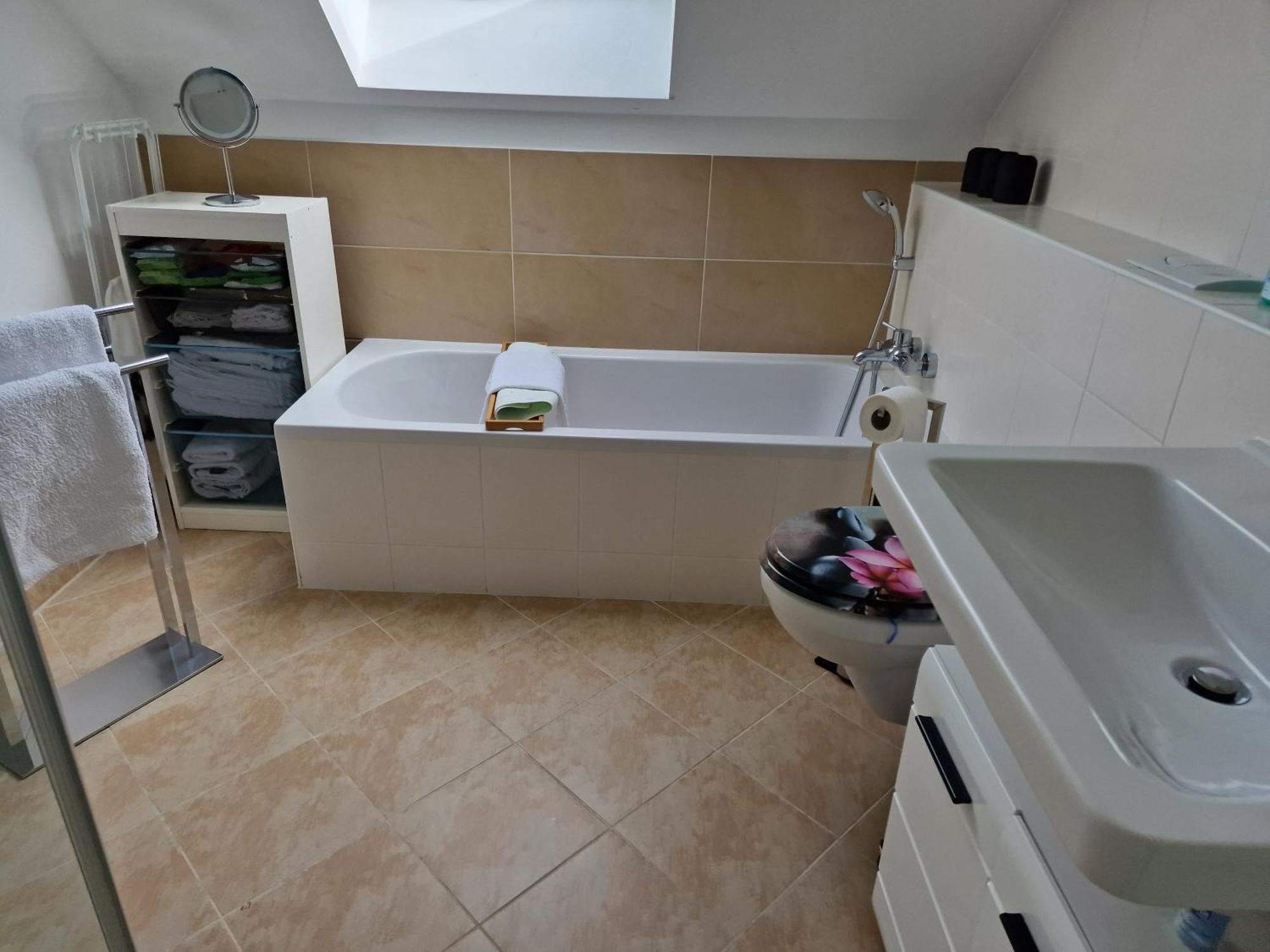 Ferienwohnung Rosenbluete Neustadt an der Weinstrasse Luaran gambar